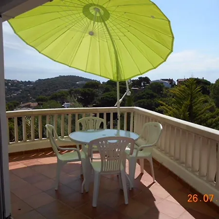 Casa Canyelles C7 * Lloret de Mar